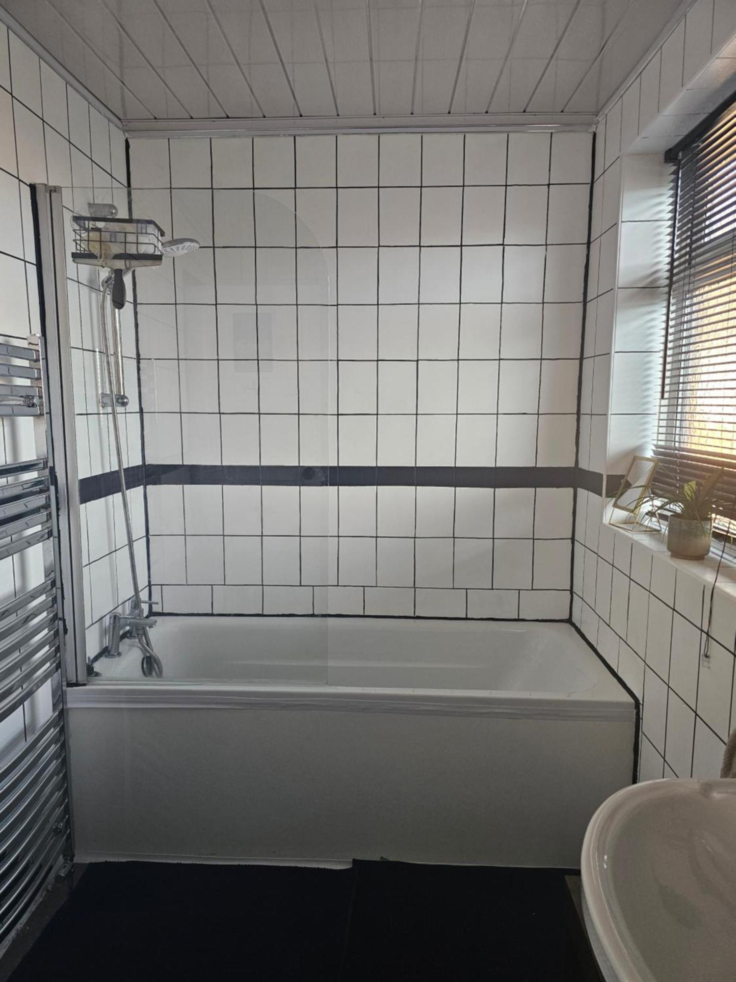 ווית'נשו Double Bedroom Located Close To Manchester Airport מראה חיצוני תמונה